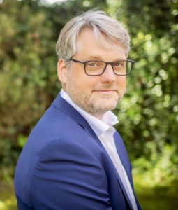 Anwalt Melzer Medizinrecht Sozialrecht Versicherungsrecht